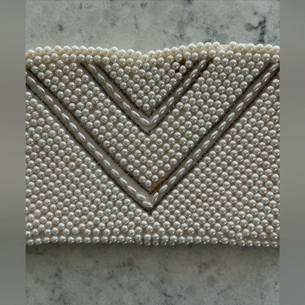 RARE‎ Vintage Pearl Beaded Clutch W/ Silver Arrows Handmade In Japan Great Cond